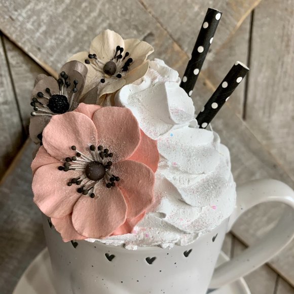 Handmade Mug Topper with Mom Mug. - Picture 2 of 3